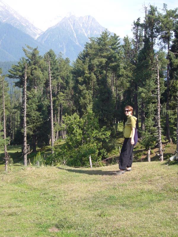 Travel - India - Kashmir - Pahalgam - Around Bentes Lodge